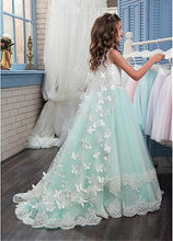 Load image into Gallery viewer, Mint Green Long Tulle And Lace Flower Girl Dresses For Wedding, little girl dress with cloak, FD010