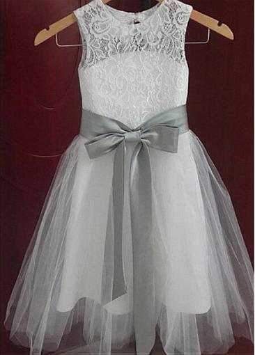 White Cute Lace Flower Girl Dresses, Cheap Little Girl Dress With Bow, FD013