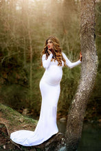 Load image into Gallery viewer, 2022 White Sheath Long Sleeves Long Prom Dresses BD22084